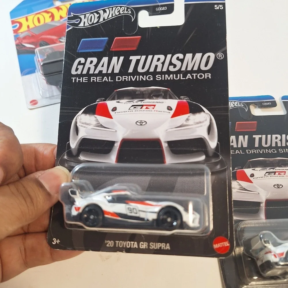 Hot Wheels 20 Toyota Supra Gran Turismo/ Red Supra‎
